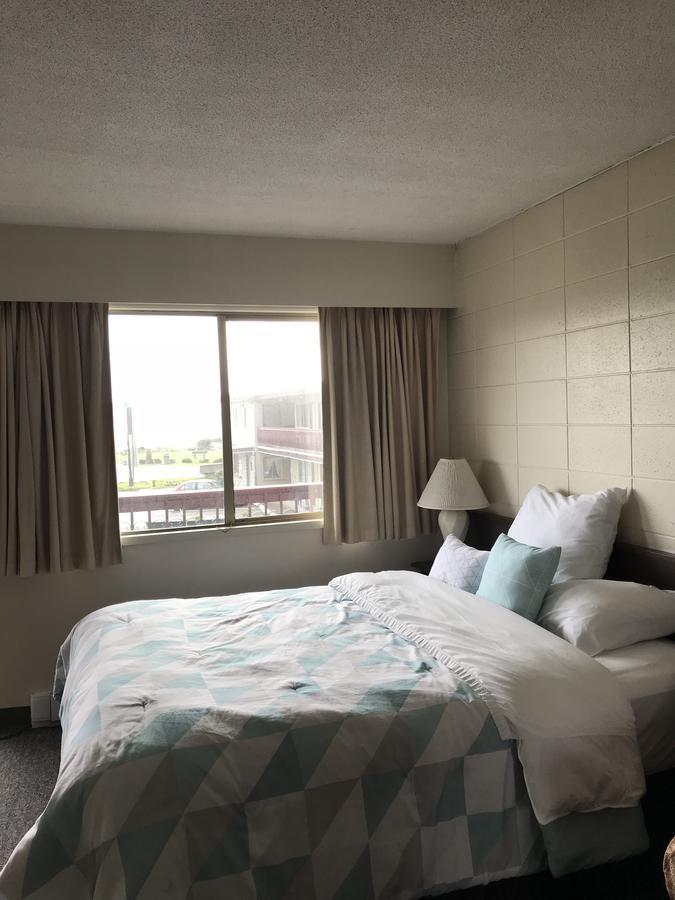 Vista Del Mar Motel 2*